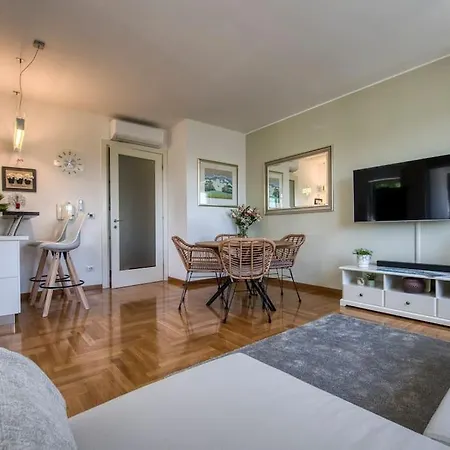 Mashadreamhome Lägenhet *